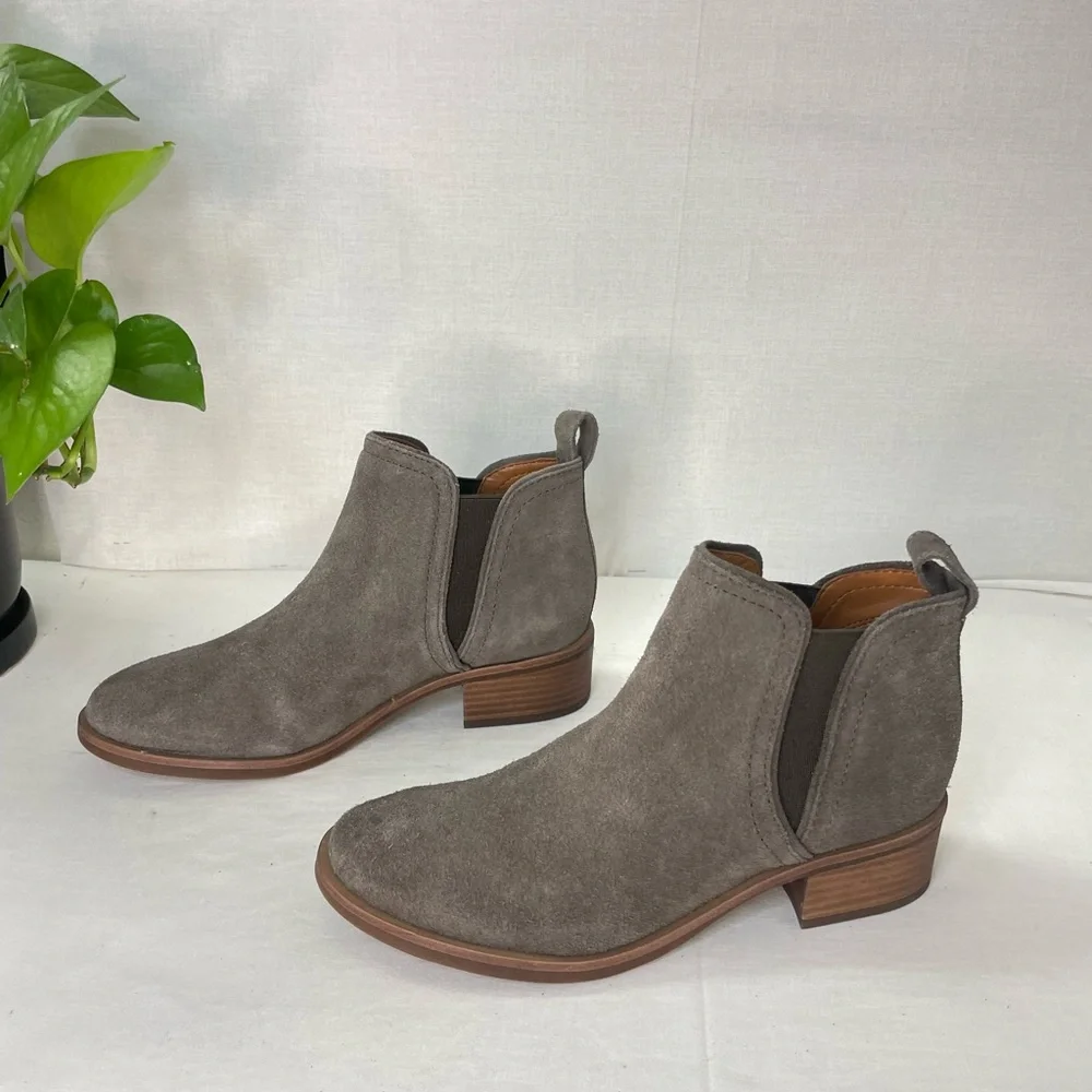 LUCKY BRAND Womens Gray Round Toe Stacked Heel Slip‎ On Leather Booties